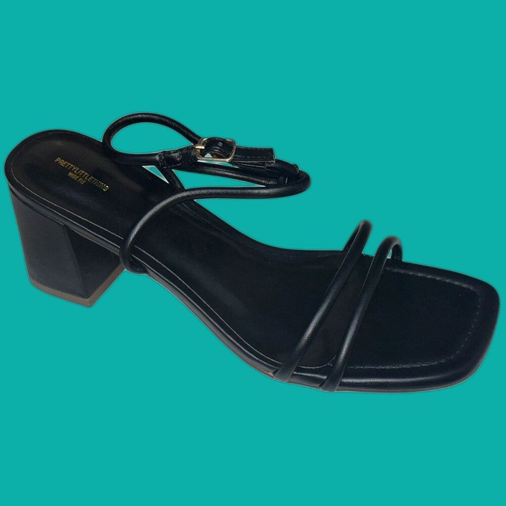 NWT PrettyLittleThing Black Wide Fit Square Toe Padded Low Block Heel US 7/UK 5 - Picture 2 of 8